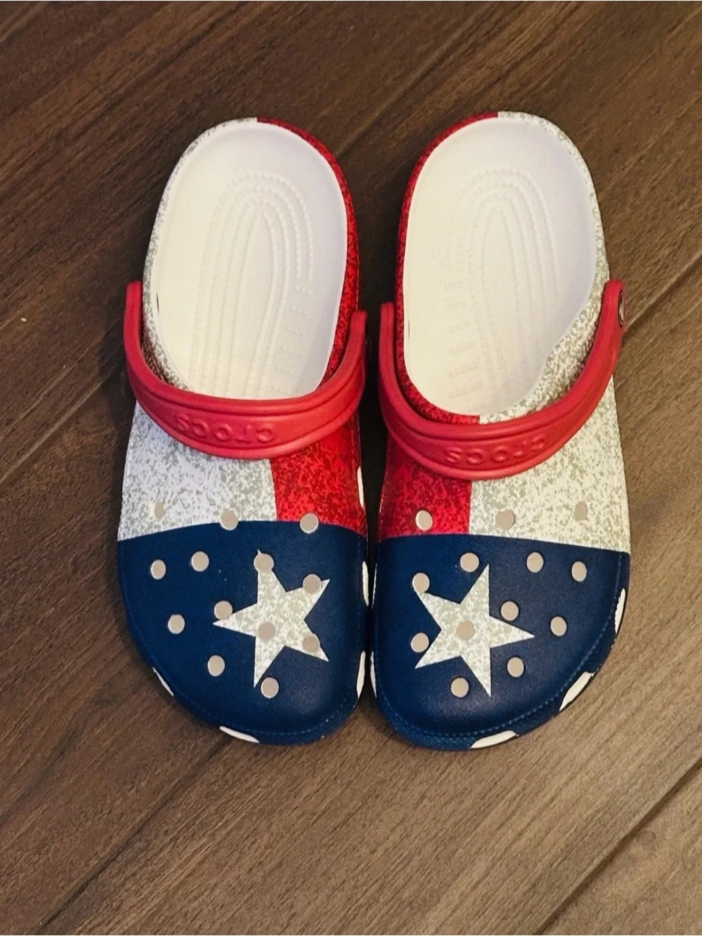 CROCS Kids Red White Blue Star Slip-On Clogs with Strap